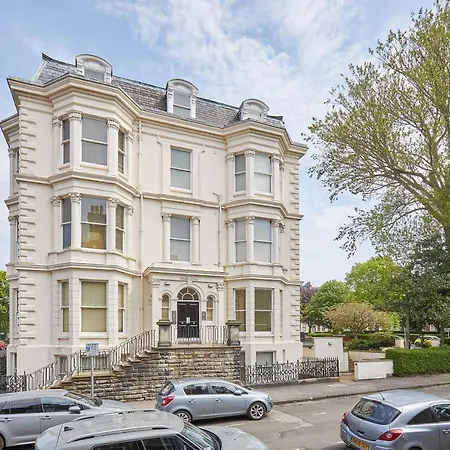 Host & - Easby Hall 1 Apartment