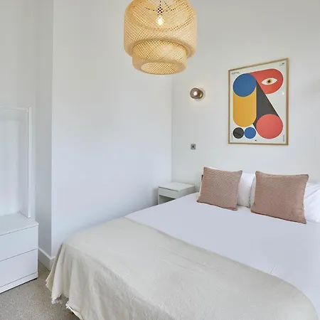 Host & - Easby Hall 1 Apartment *